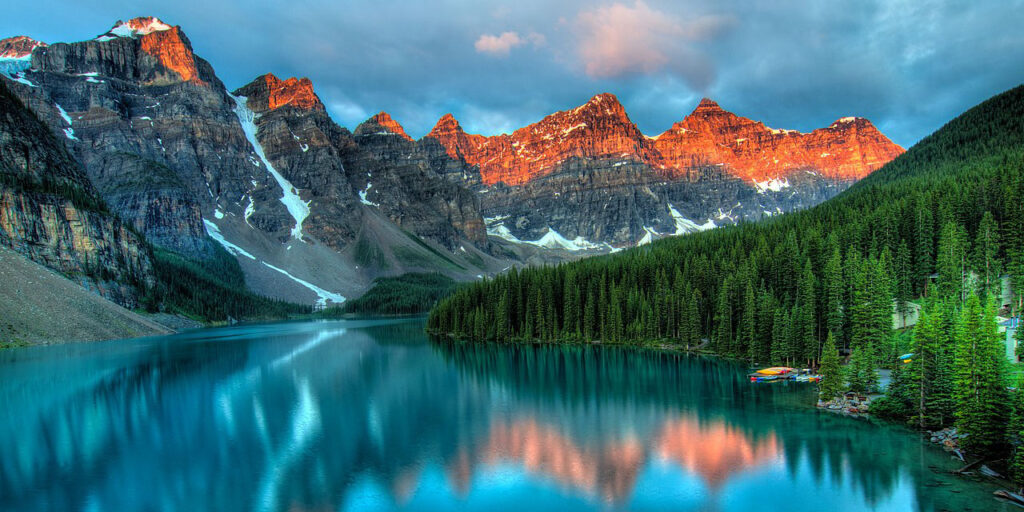 Canada Iconic Landmarks: Moraine Lake