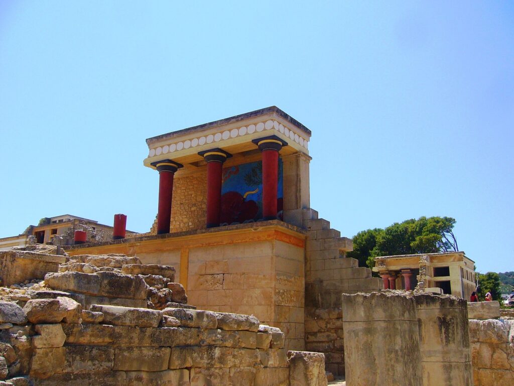 Tour of Ancient Greece: The Palace of Knossos