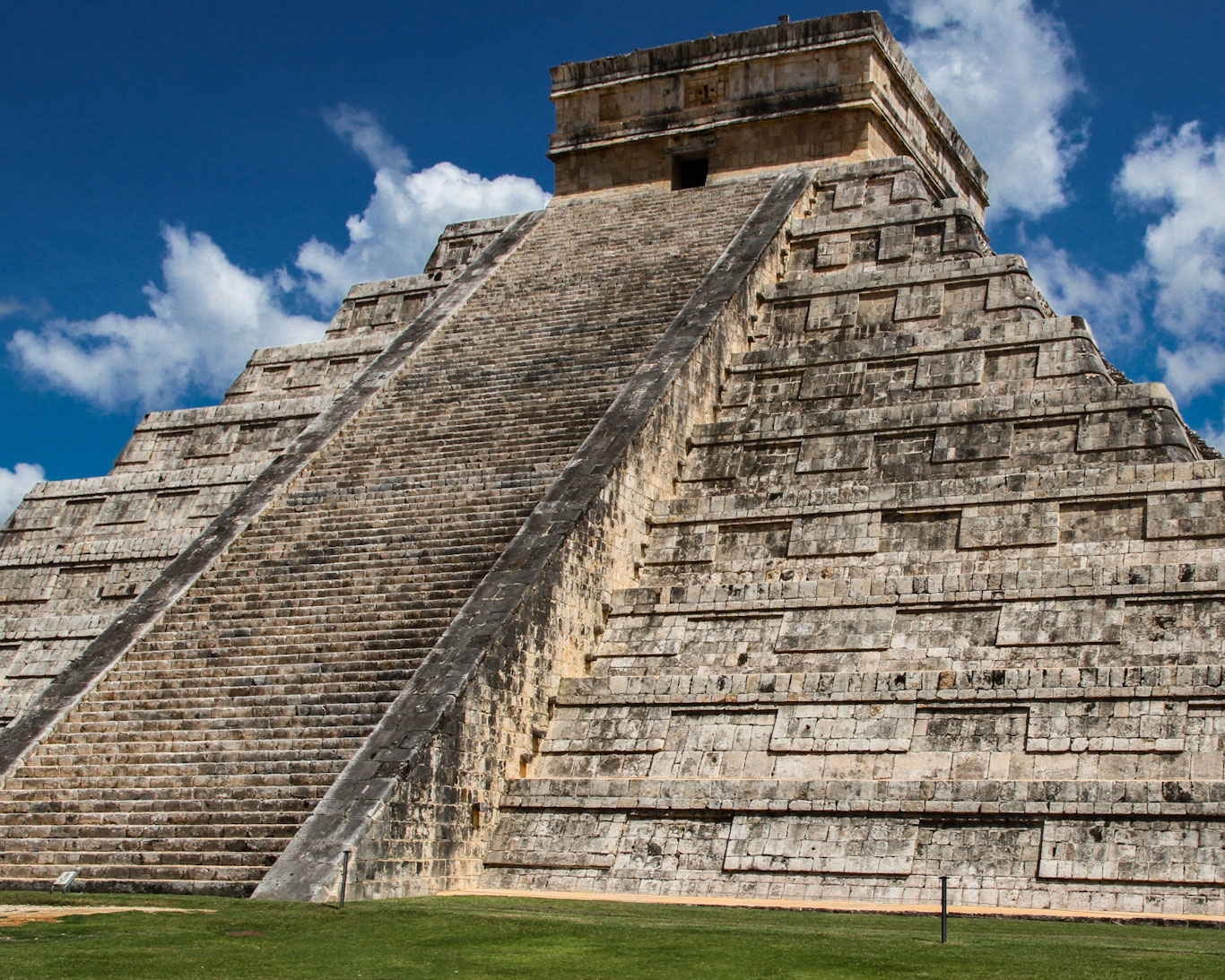 Mexico Ancient Ruins - Chichen Itza